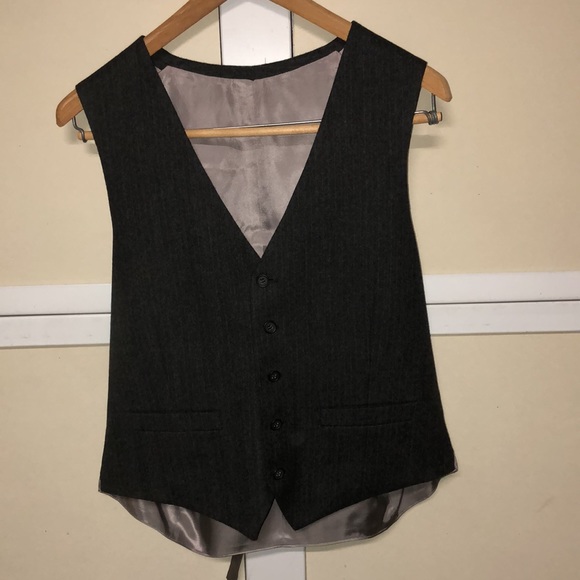 #1235, 3 piece Pinstriped suit Neil Martin for Wienstocks Cal. - Picture 8 of 12